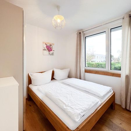 Modern Apartment W/ Cozy Balcony Near City Center Виена Екстериор снимка